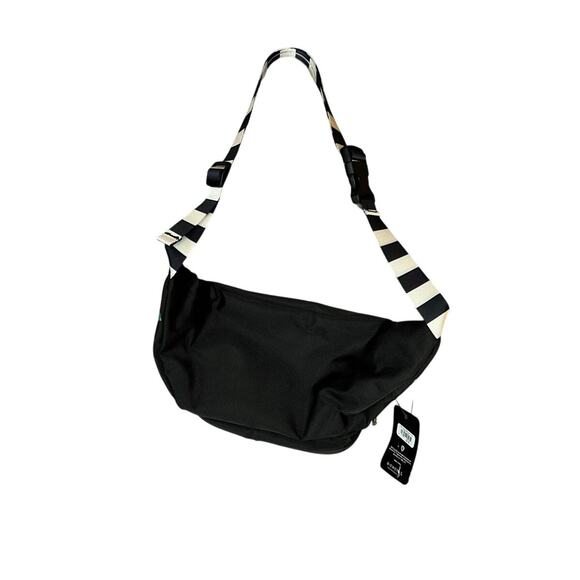 Beetlejuice Fanny Pack - Picture 2 of 3